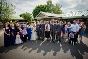 group photo of all guests at wedding