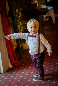 page boy points the way