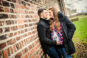 cuddle maternity bump photo