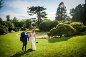 yorkshire sculpture park wedding couple