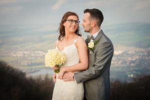 couple look of love