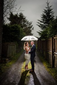 rainy day wedding at the fleece