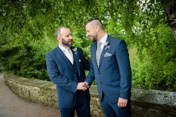 groom and best man