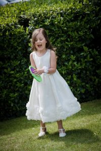 playing games with the flower girl before the bride arrives