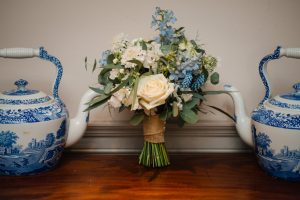 Bridal bouquet with antiques