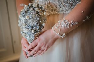 brooch bouquet for bride
