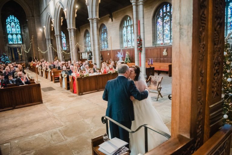 first kiss in church ceremony